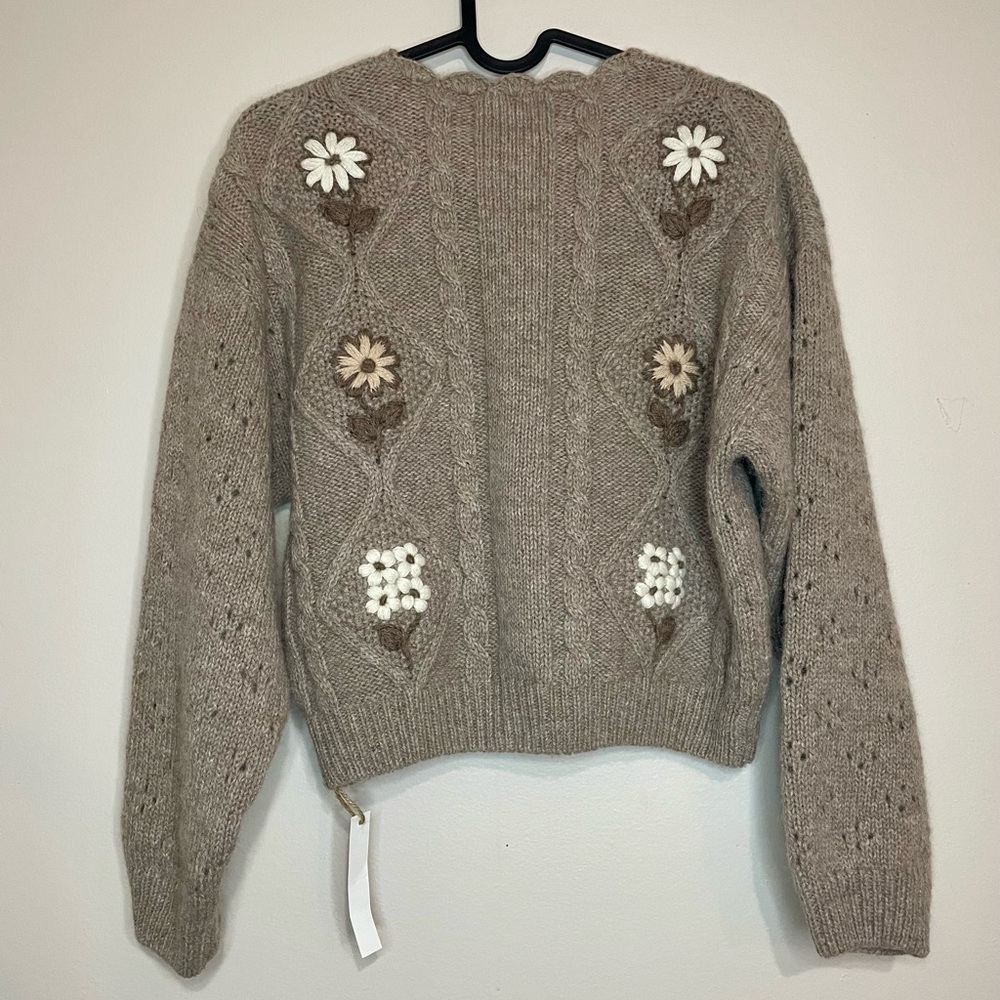 NWT Clover Cardigan in Hazelnut size XS 🍀 🌼 - Picture 5 of 6